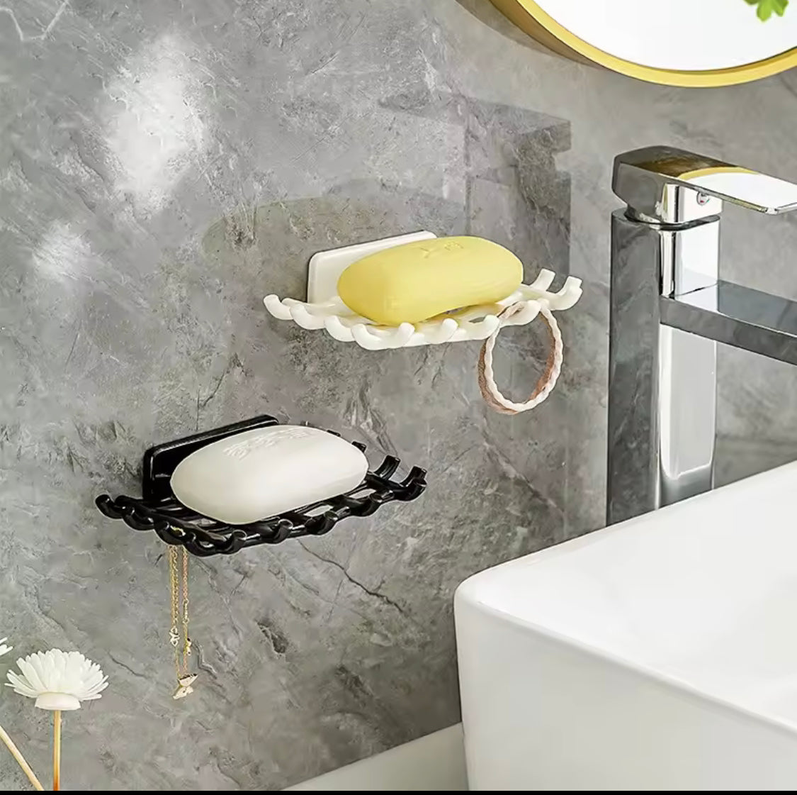 Wall Mounted No-Punch Soap Holder, Grid Soap Dish, Soap Box Sponge Dish, New Soap Dish Rack Hooks Wall Mounted No-Punch Soap Holder, Grid Soap Dish, Soap Box Sponge Dish, New Soap Dish Rack Hooks